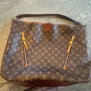 Louis Vuitton Graceful GM Monogram Shoulder Bag